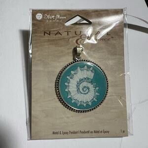 Blue Moon Bead Natural Elegance Shell Pendant Round Teal Silver Tone Metal Epoxy